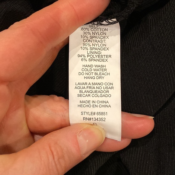 NWT Ambiance Lace Top 3/4 Sleeve Size Small. Very stretchy! - Picture 3 of 5